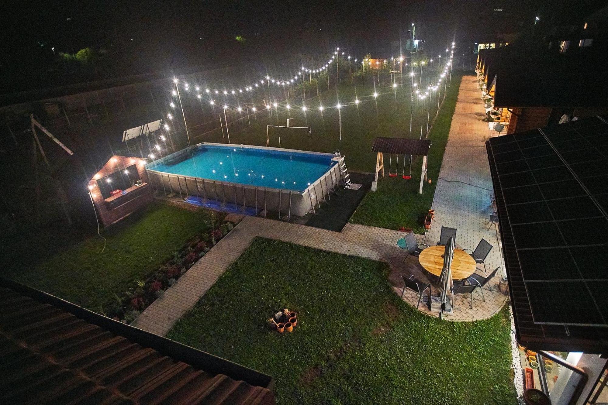 Insula Christiana Hotel Cristian  Exterior photo