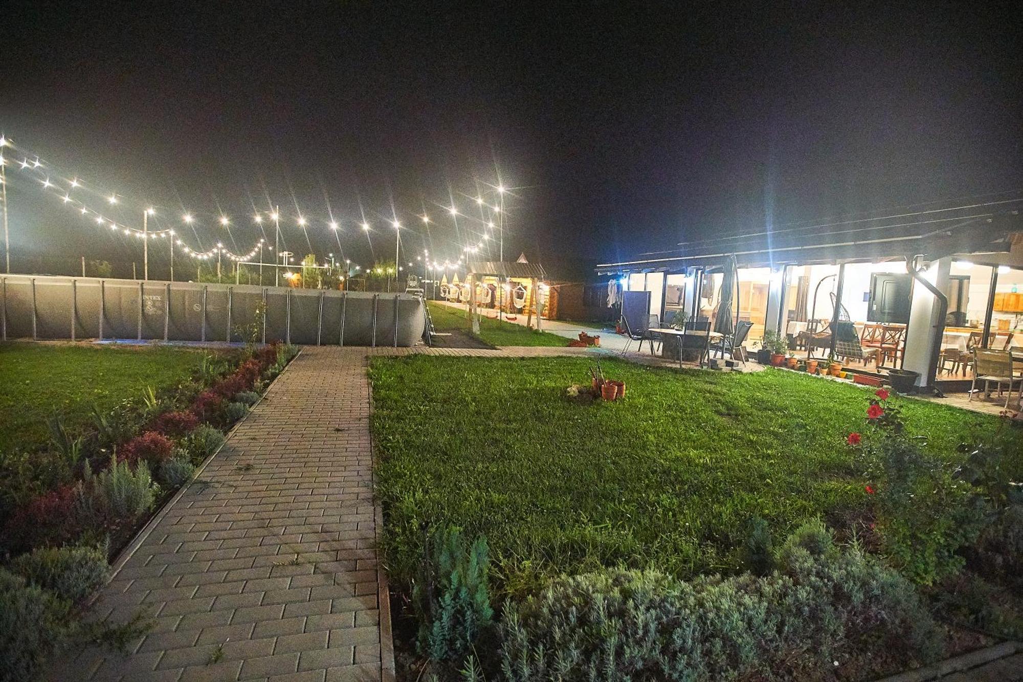 Insula Christiana Hotel Cristian  Exterior photo